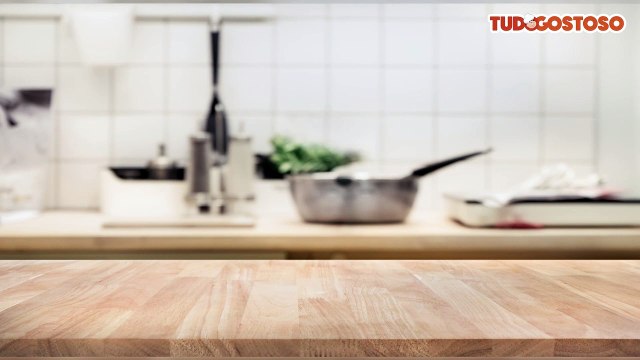 Frango com batatas ao forno