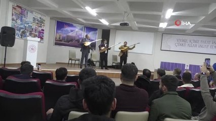 Iğdır'da aşıklar öğrencilere unutulmaz bir gece yaşattı