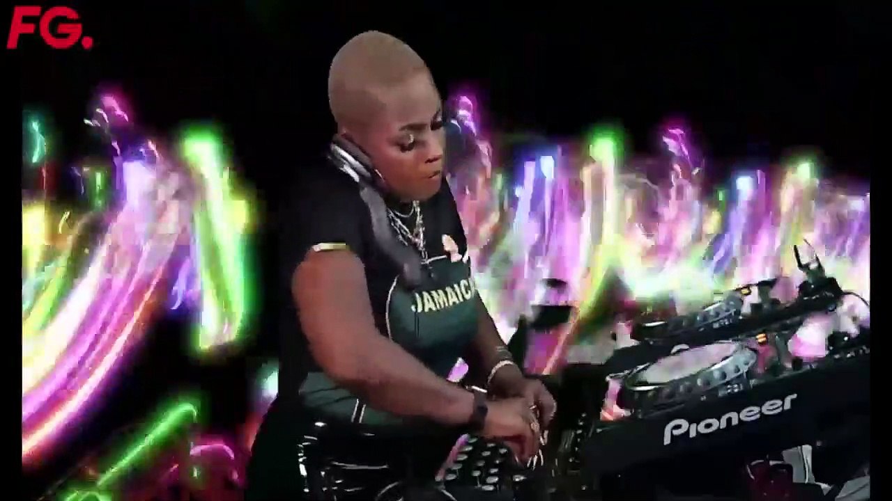 ULTRA NATE | HAPPY HOUR DJ | LIVE DJ MIX | RADIO FG