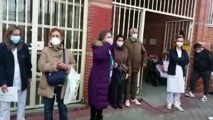 Download Video: El desgarrador discurso de la directora de un centro de salud, rota ante las acusaciones de Ayuso