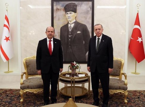Cumhurbaşkanı Erdoğan, KKTC Cumhurbaşkanı Tatar ile bir araya geldi