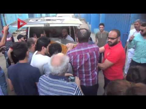لحظة وصول جثمان الطفل يوسف إلى مشرحة زينهم