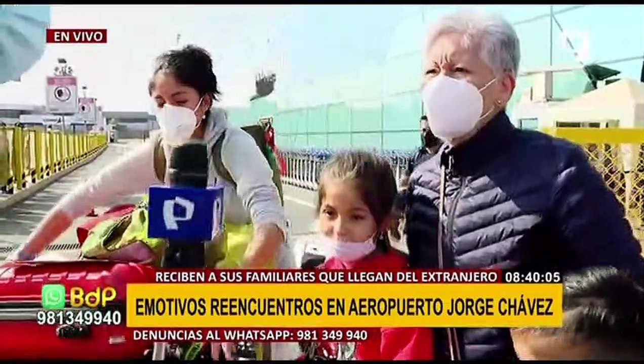 Emotivos reencuentros de familiares se viven en aeropuerto internacional Jorge Chávez