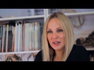 شيرين رضا  مش أول مرة نشوف تاتوز وعملته في الفيل الأزرق