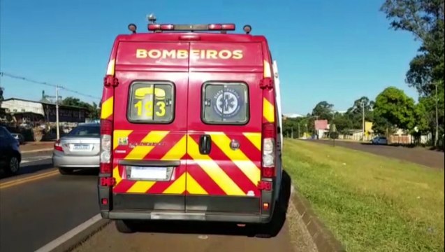 Pedestre é atingido por carreta ao tentar atravessar a BR-277 em Cascavel