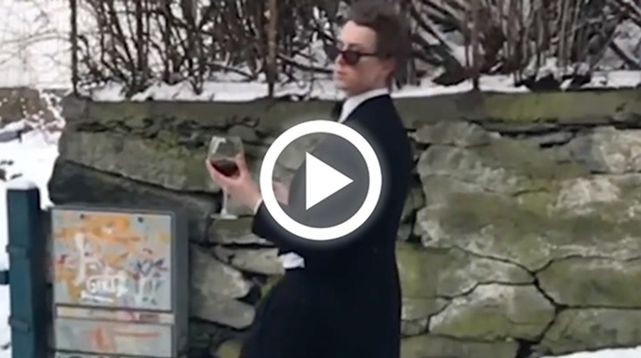 Dad Ig & Twitter - Ice Slide