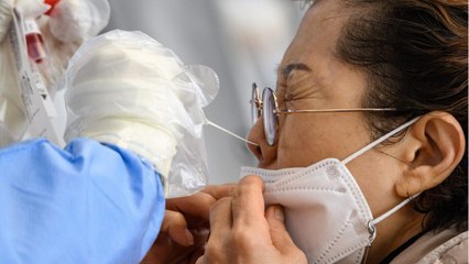 FEMME ACTUELLE - Covid 19 : ce qui pourrait changer pour les "cas contact" dans les prochains jours