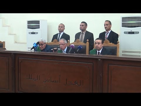 تأجيل إعادة محاكمة بديع وآخرين في أحداث الاستقامة لـ١ أكتوبر