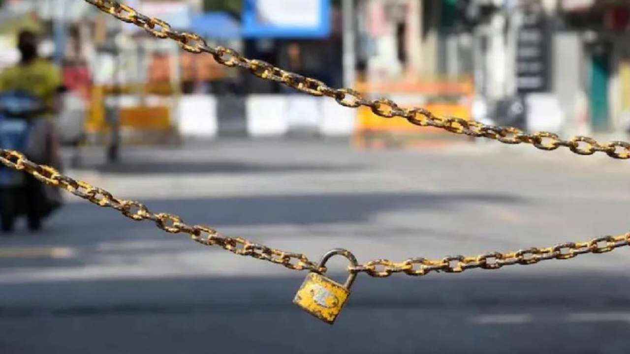 Madhya Pradesh brings back night curfew amid Om...