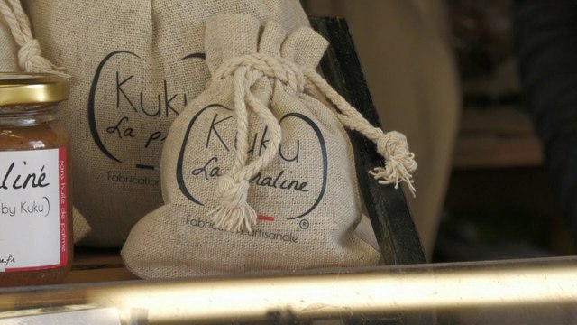 LES SUGGESTIONS DE MICHOU64 W-D.D. - 23 DÉCEMBRE 2021 - PAU - NOËL PALOIS 2021 - II - POUR VOS RÉCEPTIONS VOUS TROUVEREZ AUX CHALETS DU BOULEAVAR D'ARAGON. .