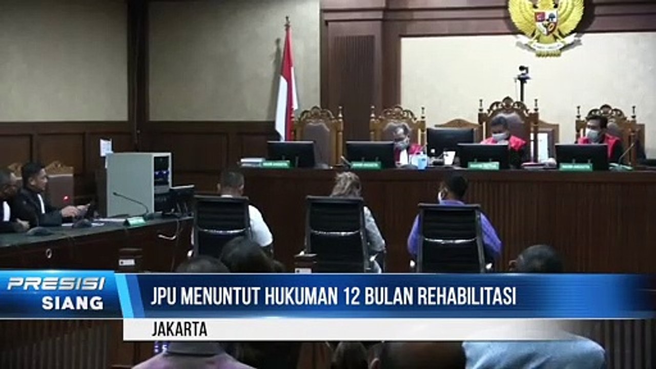 Nia & Ardi Bakri Dituntut 12 Bulan Rehabilitasi