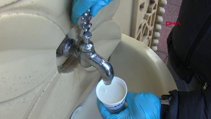 SOĞUK HAVA NEDENİYLE VATANDAŞLARA SALEP DAĞITILDI