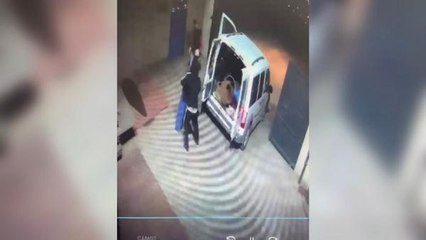 GEBZE'DE HIRSIZLIK YAPAN ŞÜPHELİLER ÜMRANİYE'DE YAKALANDI