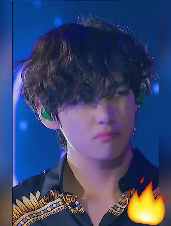 Hot and Sexy Kim taehyung _ V BTS