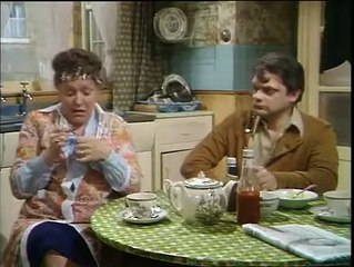 Lucky Feller (Hilarious Classic Comedy)   Ep  4  Kath's Family