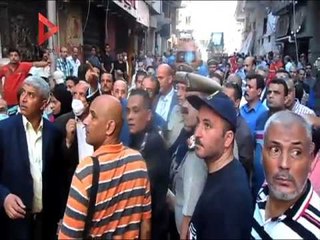 Download Video: البحث عن ضحايا تحت أنقاض العقار المنهار في المنصورة.. والمحافظ يزور المصابين