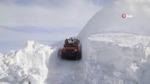 Sınır hattında kar kalınlığı 3 metreyi buldu