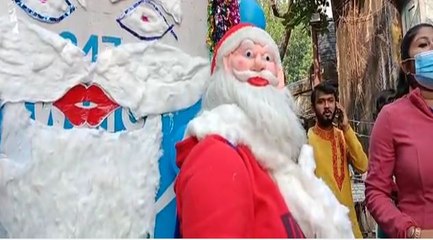 বিশেষভাবে প্রতিবন্ধী ও ফুটপাতের বাচ্চারা মাতল প্রাক বড়দিন উৎসবে |Oneindia Bengali