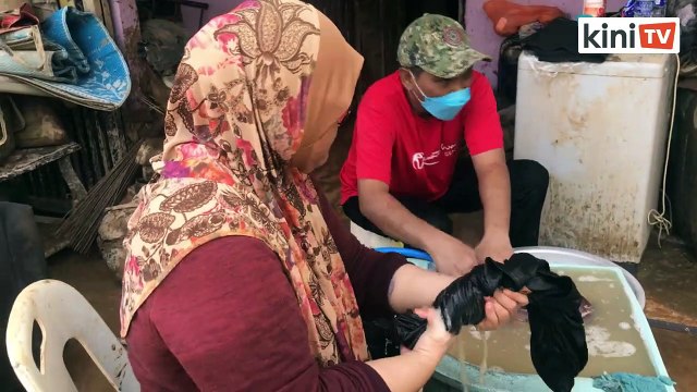 ‘MB hanya lambai dari kereta’ - Mangsa banjir Bentong gesa bantuan segera
