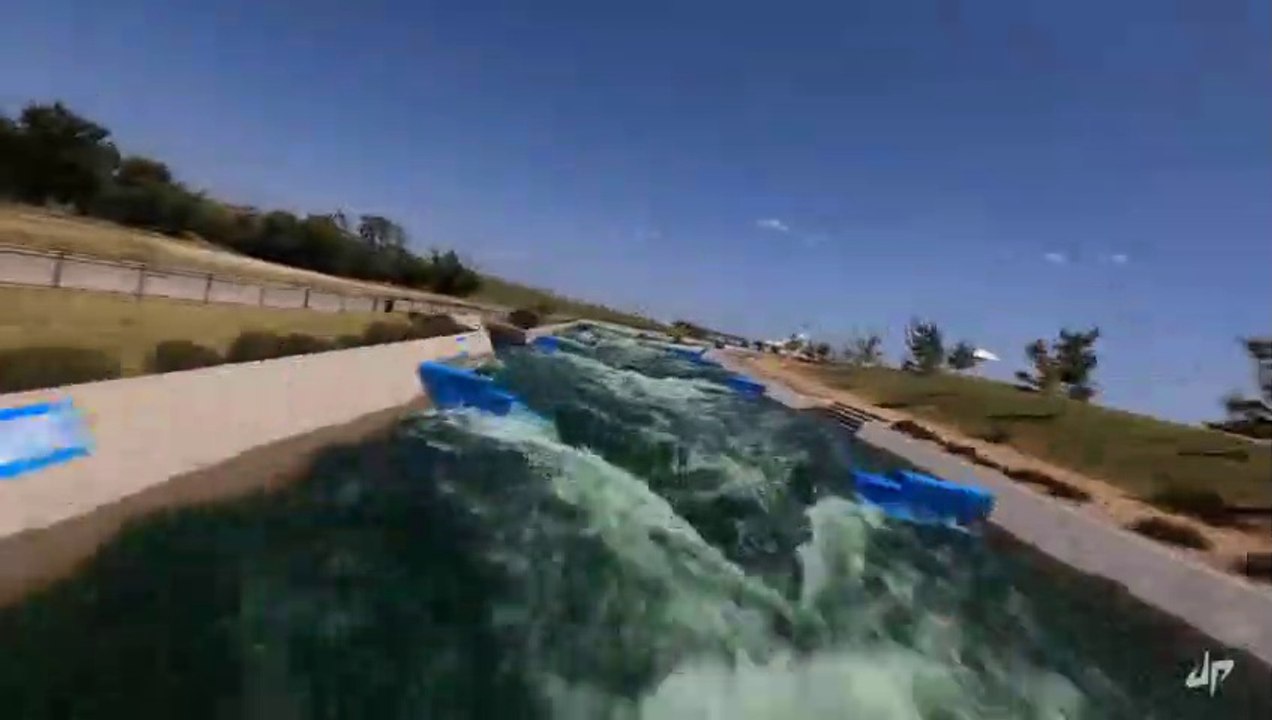 Build A Raft Battle - Dude Perfect