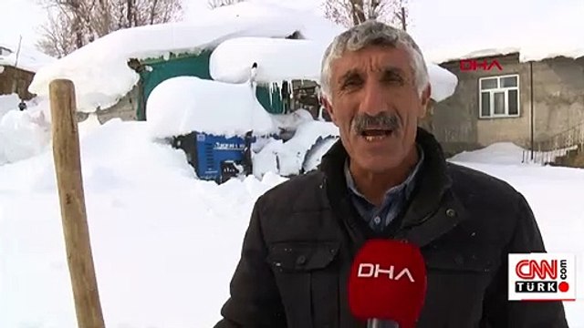 1800 rakımlı köy kara gömüldü