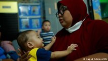 Indonesia: A woman who became the mother of 63 children