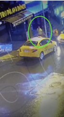 BAYRAMPAŞA'DA HIRSIZLIK ŞÜPHELİSİ EV SAHİBİNDEN BÖYLE KAÇTI