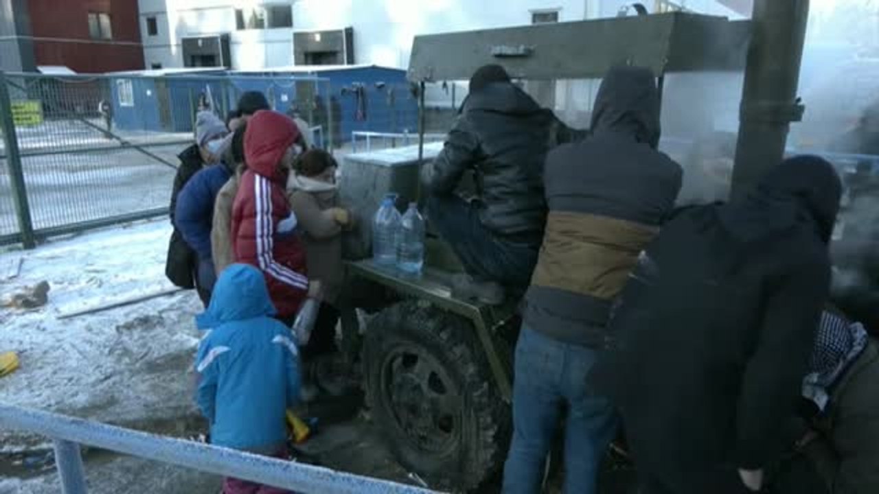 Cerca de 600 inmigrantes viven en Bielorrusia con la esperanza de llegar a Europa