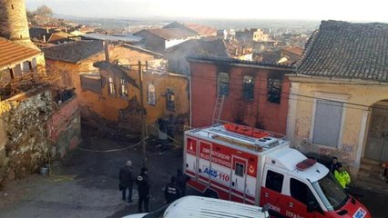 İzmir'deki yangın faciasında 3 kardeş can verdi