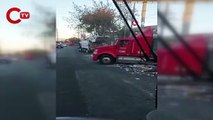 Meksika’da belediye işçileri çöpleri ateşe verdi