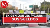 Maestros y jubilados de UAdeC bloquean bulevar Revolución por falta de pagos