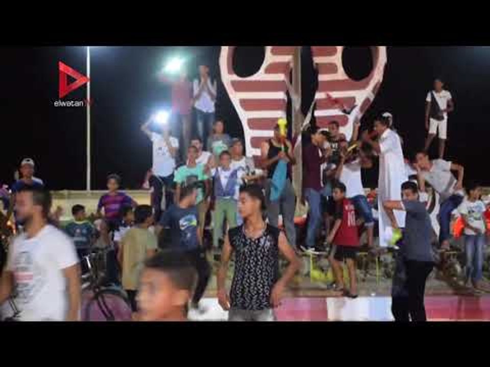 بـ"الشماريخ والأعلام" أهالي جنوب سيناء يحتفلون بالتأهل للمونديال