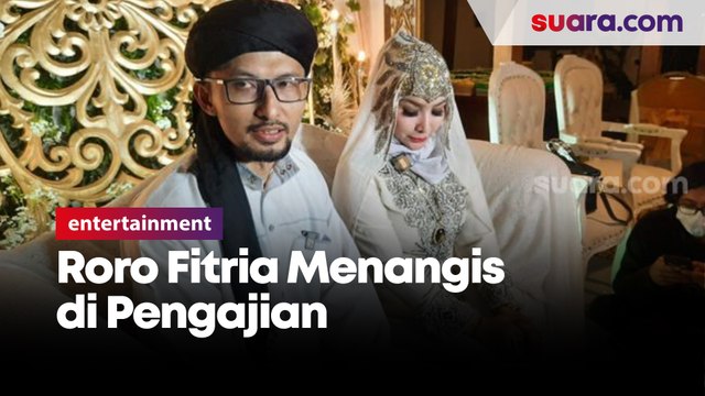 Roro Fitria Menangis di Pengajian Jelang Pernikahan