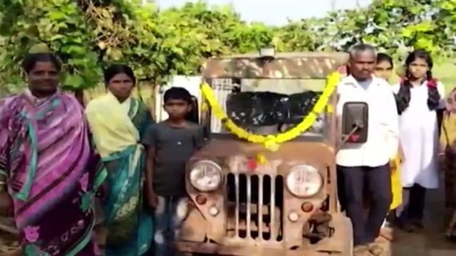 Maharashtra: Anand Mahindra praised unique car made by a man