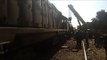 رفع أثار عربة قطار البضائع ببني سويف بعد خروجها عن القضبان