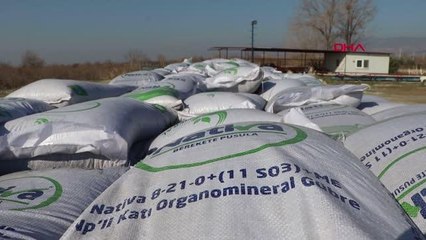 DENİZLİ'DE DENİZ KUMUNDAN YAPILMIŞ 27 TON 'SAHTE GÜBRE' ELE GEÇİRİLDİ