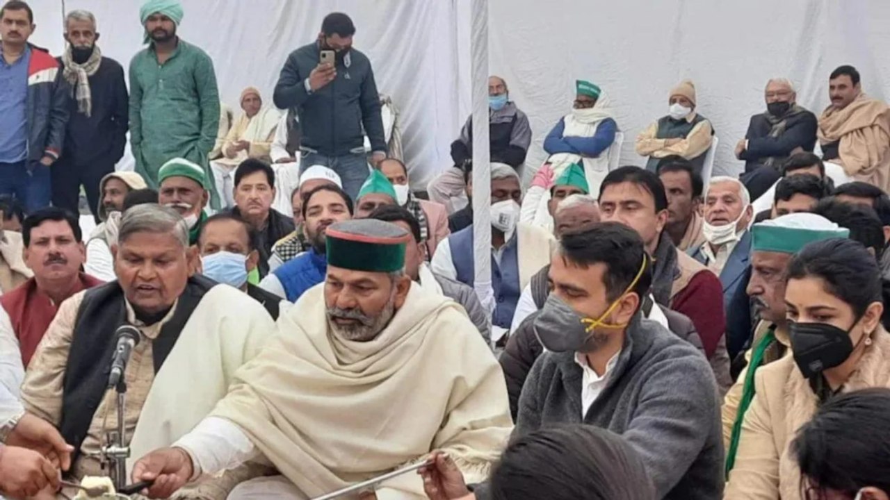 Tikait and Jayant Chaudhary chemistry seen on Kisan Diwas