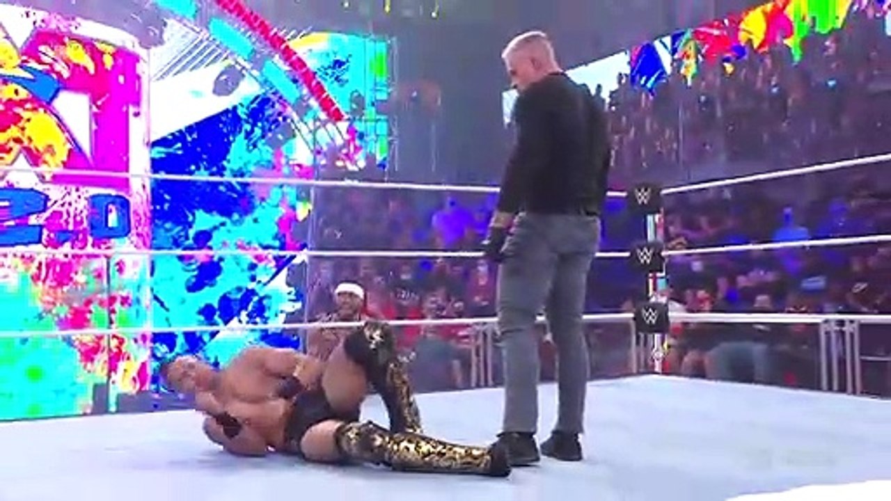 Dexter Lumis vs. Carmelo Hayes_ WWE NXT, Dec. 7, 2021 ( 720 X 1280 )