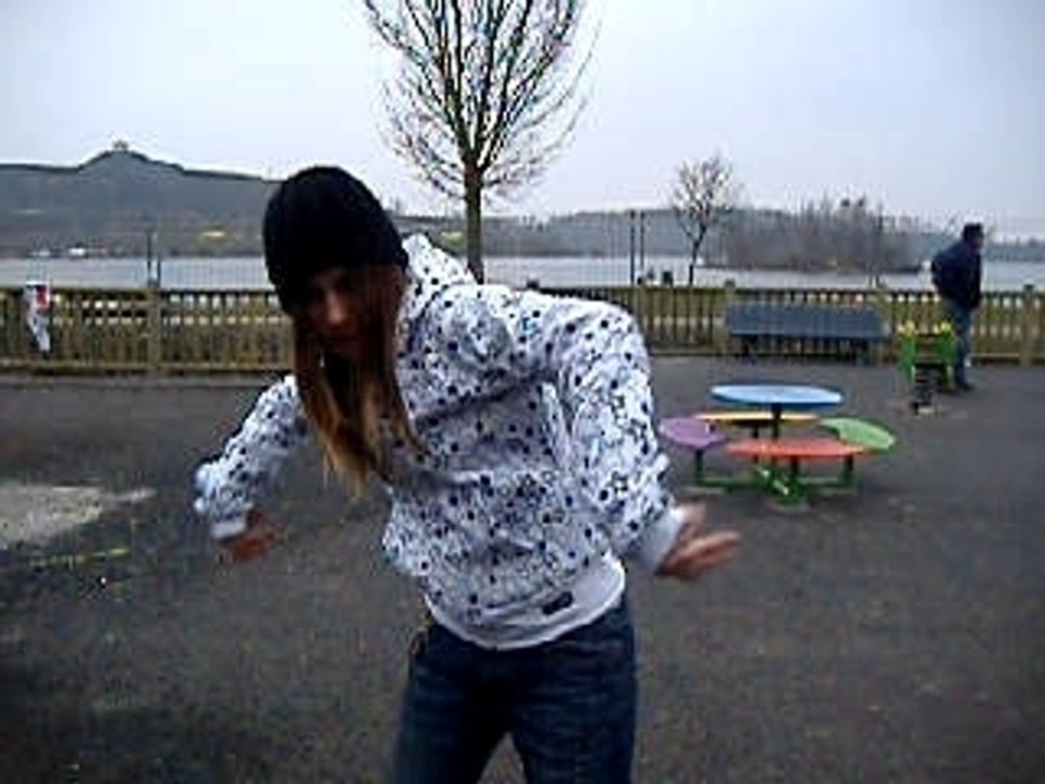 tecktonik jumpstyle