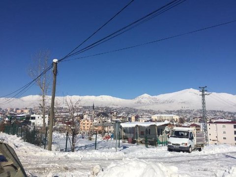 ADANA TUFANBEYLİ, EKSİ 20,6 DERECEYLE BUZ KESTİ
