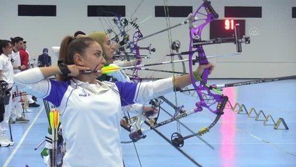 Salon Türkiye Okçuluk Şampiyonası müsabakaları sürüyor