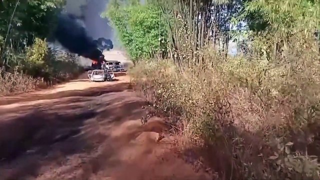 Десятки жертв военных в Мьянме