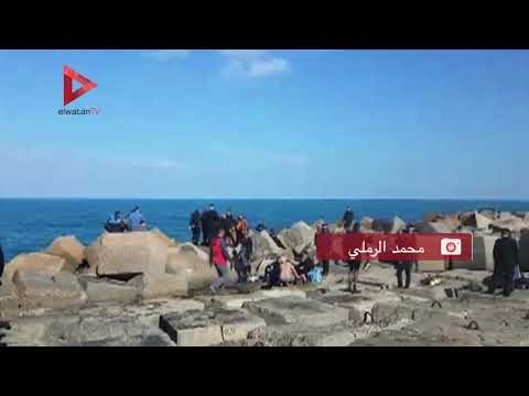 لحظة انتشال جثة ضحية حادث كوبري ستانلي بعد 6 أيام