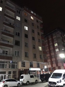 Son dakika haber! KOCA, EVLERİNDE SİLAHLA VURULMUŞ HALDE ÖLÜ BULUNDU