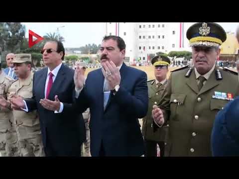 محافظ الدقهلية يضع إكليل زهور على النصب التذكاري لشهداء الشرطة