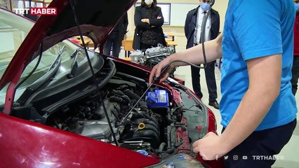 Fabrika gibi okul: 23 dalda üretim yapıyorlar