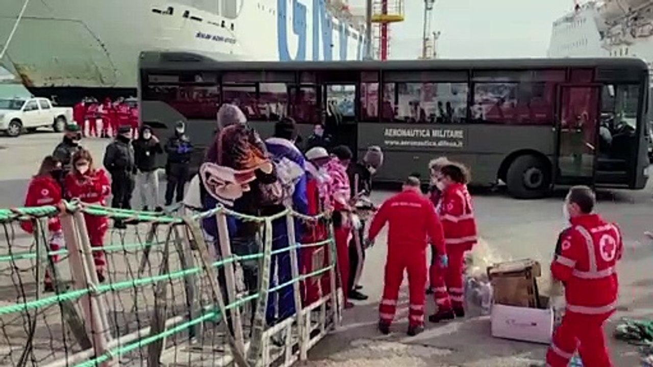 Gekenterte Boote vor Griechenland: Zahl der Ertrunkenen steigt auf 30