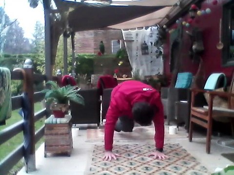 DemExp - plank jacks croisés