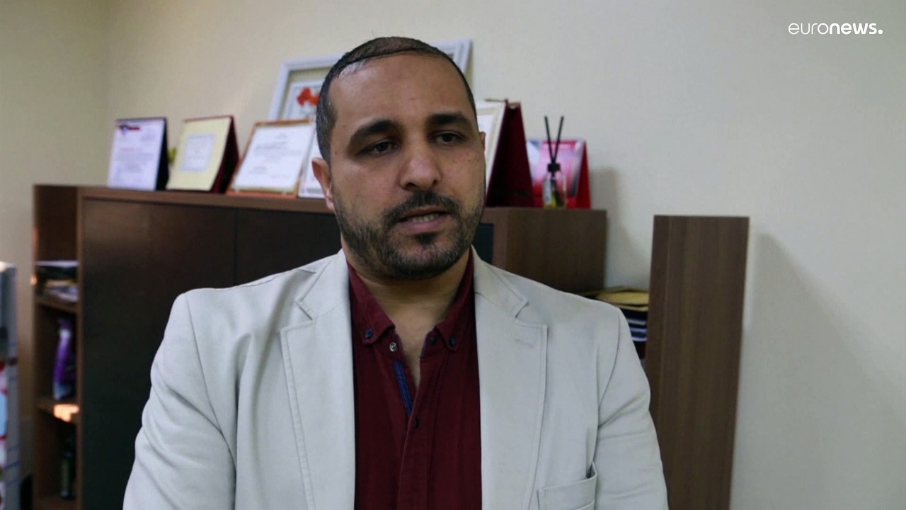 الهجرة عبر المتوسط.. الأمواج تقذف جثث 12 مهاجرا...