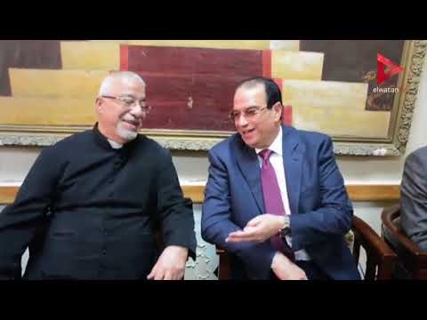 محافظ الدقهلية يزور كنائس المنصورة وميت غمر للتهنئة بعيد القيامة